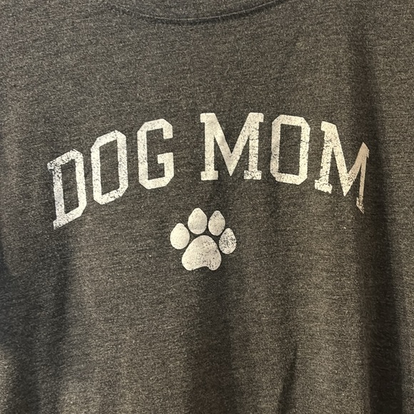 Modern Lux Dog Mom graphic tee size XXL - Picture 2 of 4